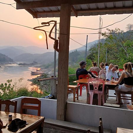 Villa Mekong Guesthouse Muang Pakbèng Eksteriør billede