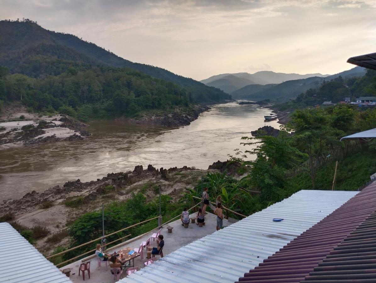 Villa Mekong Guesthouse Muang Pakbèng Eksteriør billede